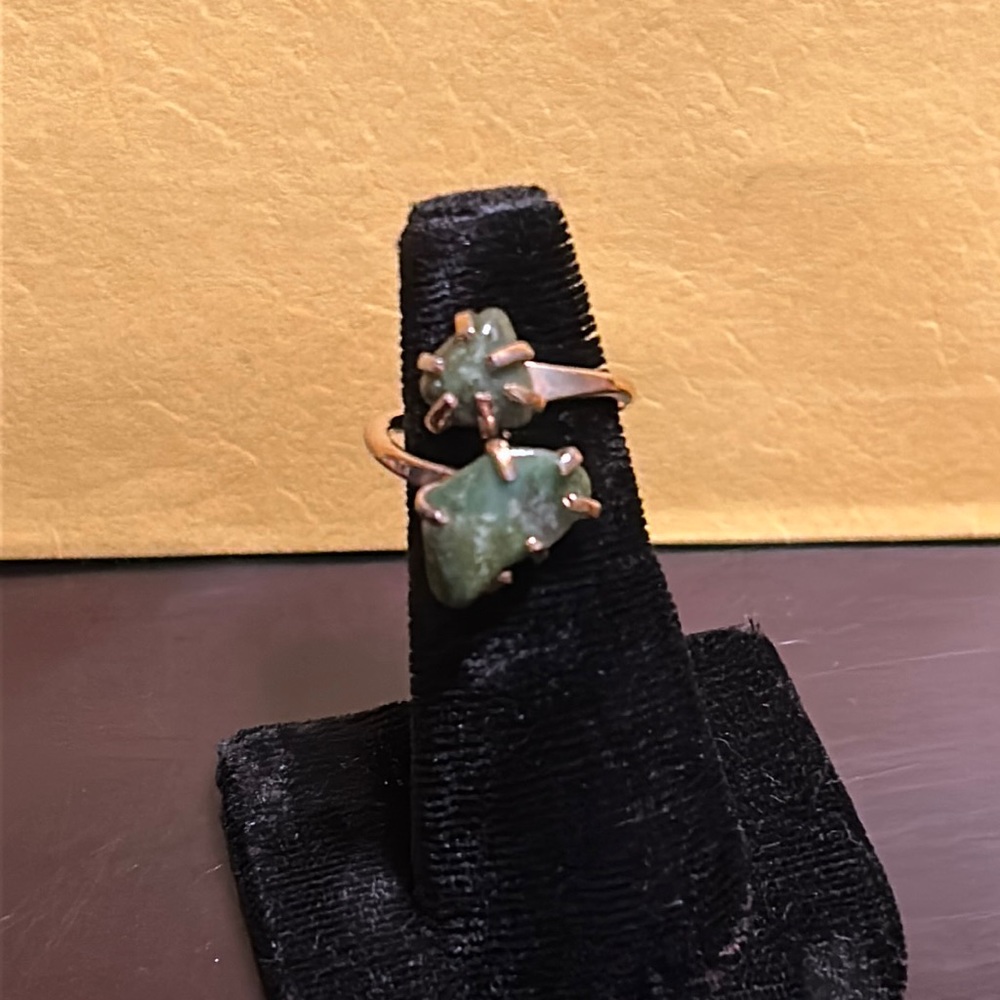 Sarah Coventry Adjustable Ring Jade Stone